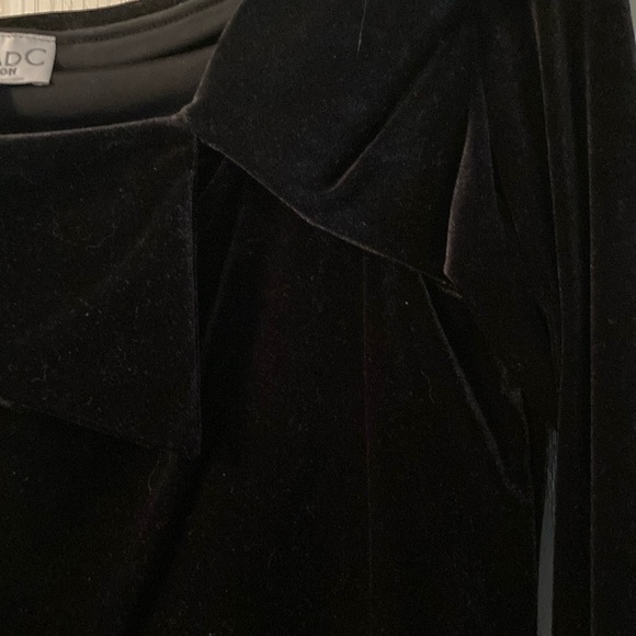 Black velvet waist length off shoulder top with lapel like accent - Picture 2 of 2